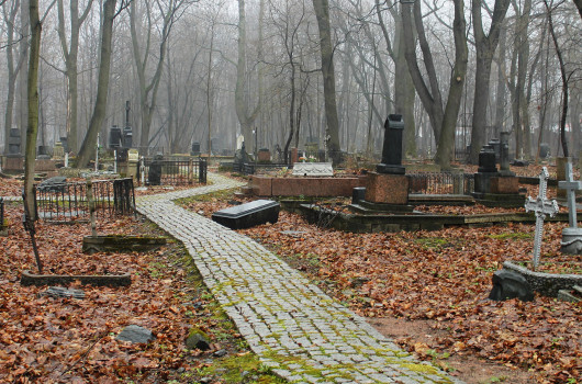 Петербург на костях стоит